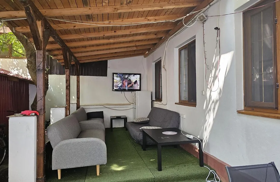 Hostel Sport Bucharest-1